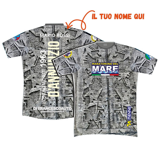 Stampa su T-shirt di gara con nome